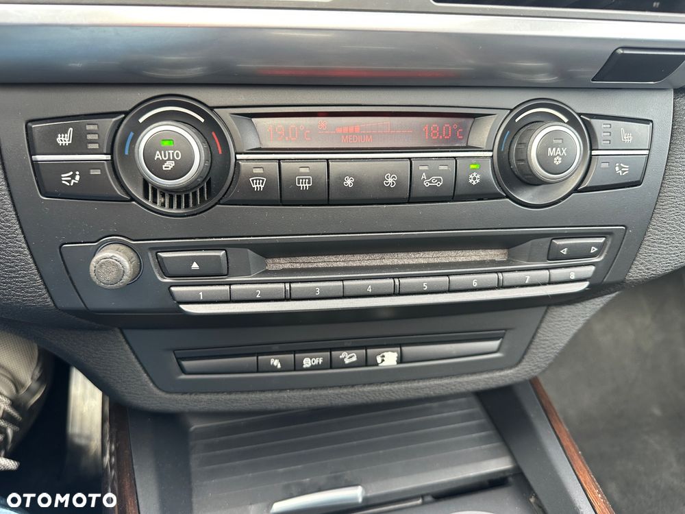 BMW X5 4.0d xDrive - 14