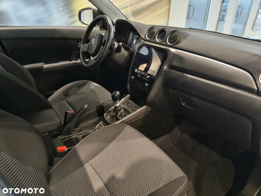 Suzuki Vitara 1.4 Boosterjet mHEV Premium Plus 2WD - 12