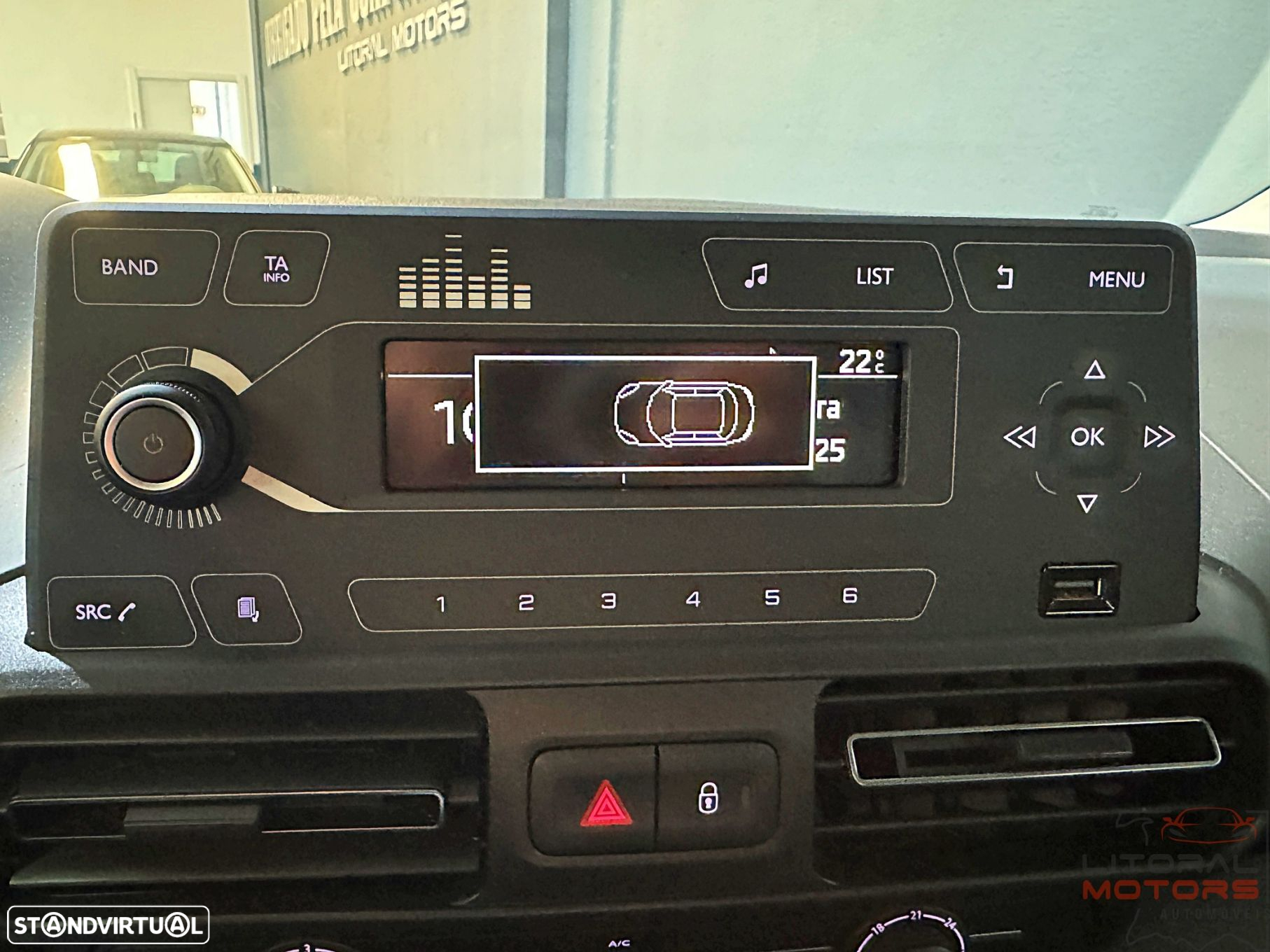 Citroën Berlingo M PureTech Feel - 24