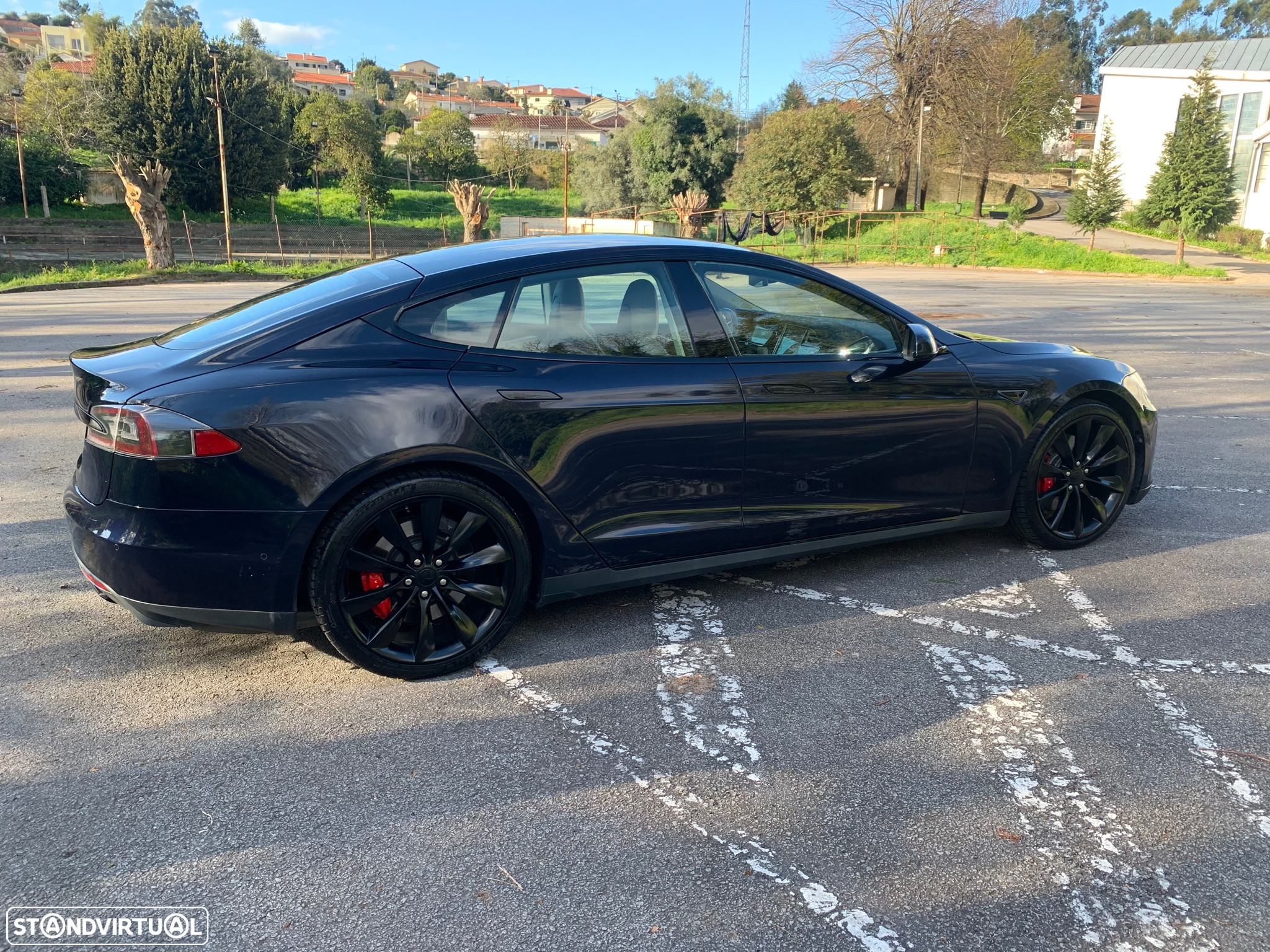 Tesla Model S P85D - 6