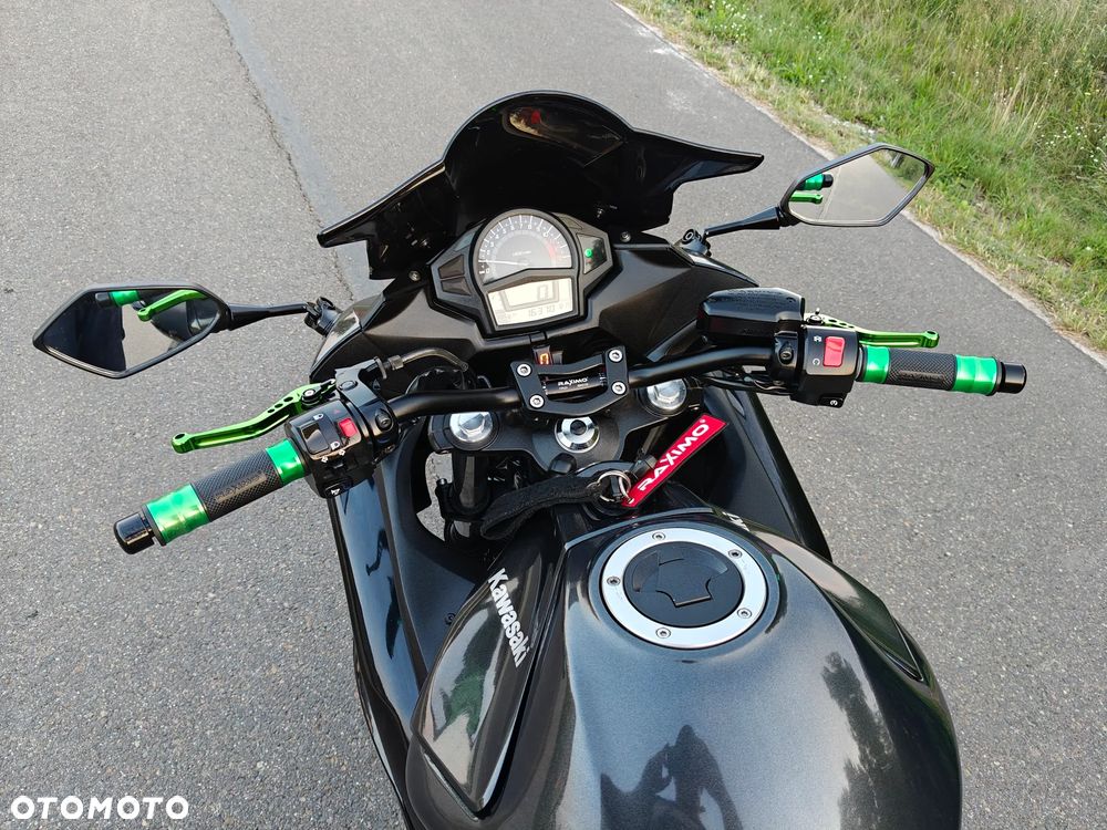 Kawasaki ER - 15