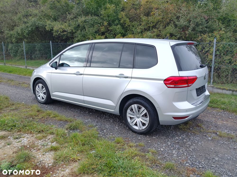 Volkswagen Touran 2.0 TDI SCR (BlueMotion Technology) DSG Highline - 6