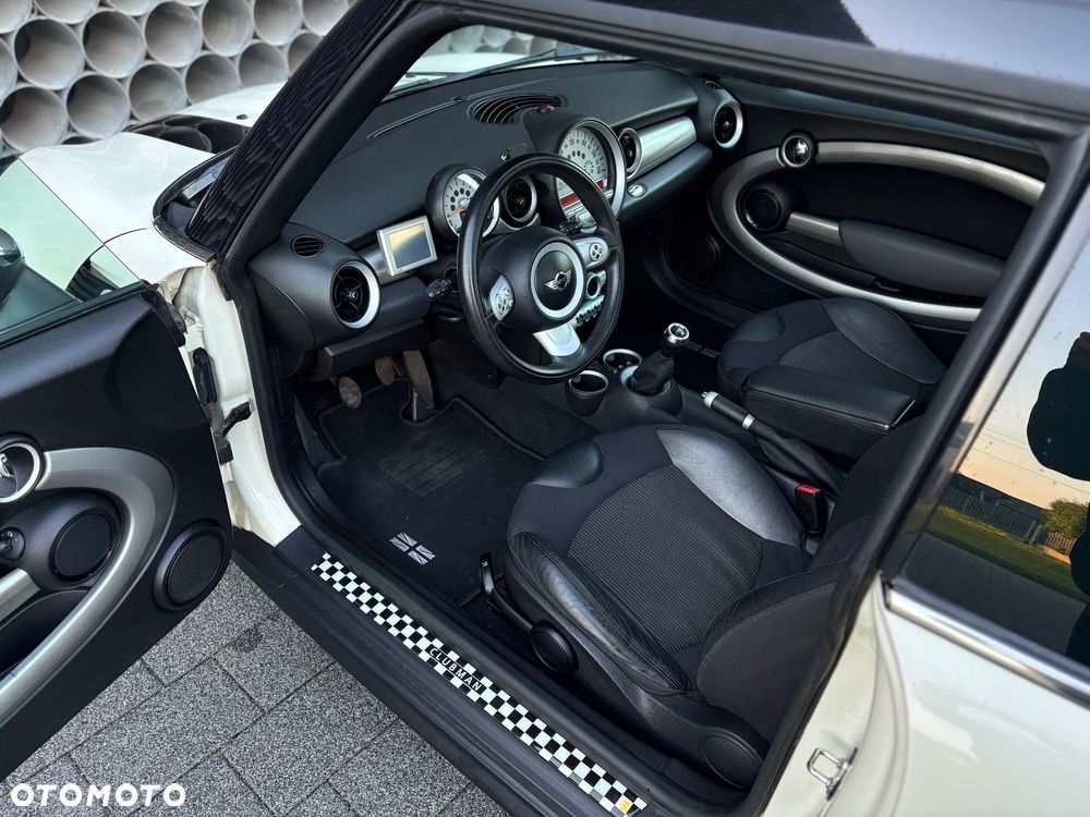 MINI Cooper - 12