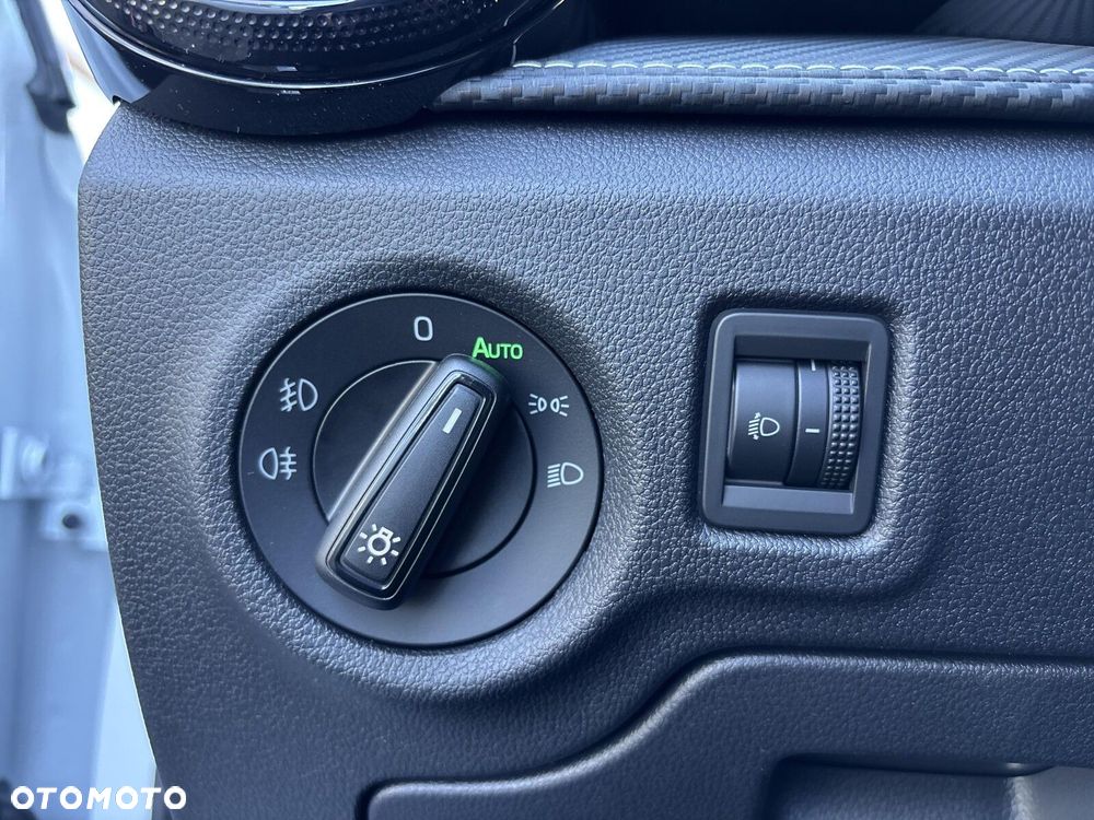 Skoda Fabia 1.0 TSI Monte Carlo DSG - 20