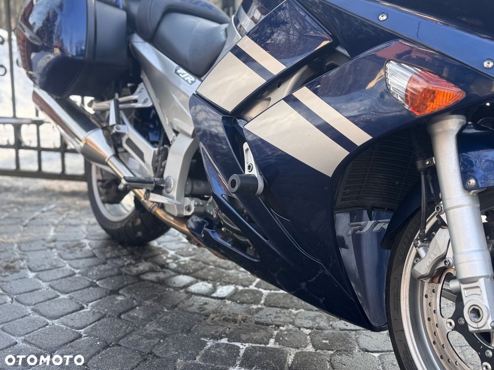 Yamaha FJR - 12