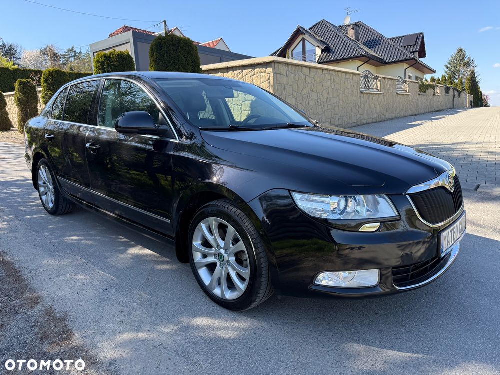 Skoda Superb 2.0 TDI L&K DSG - 24