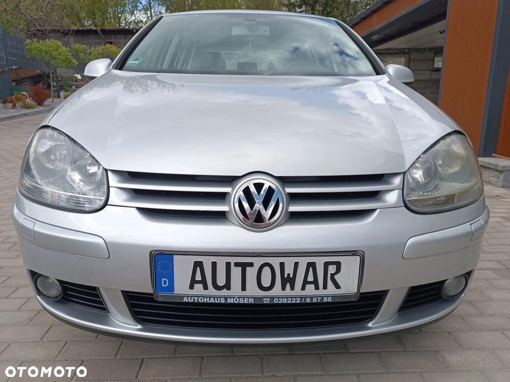 Volkswagen Golf 1.6 FSI United - 8