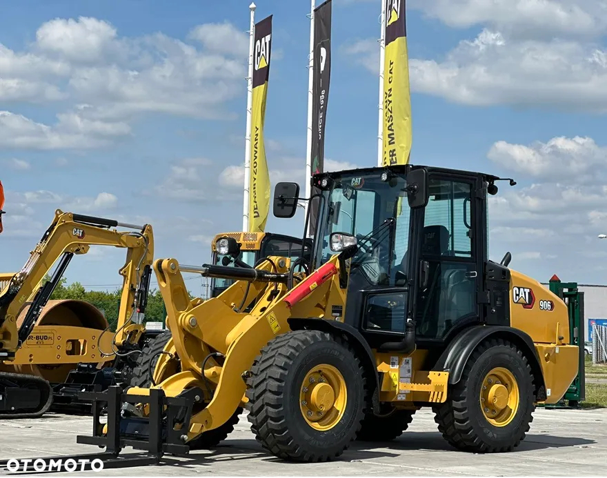 Caterpillar 906 - 40