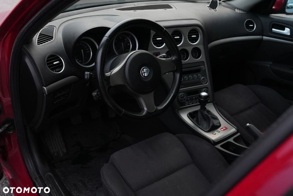 Alfa Romeo 159 - 6