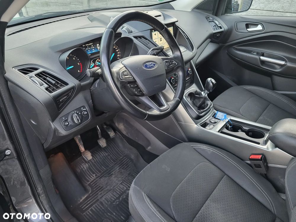 Ford Kuga 2.0 TDCi 4x4 Titanium - 7