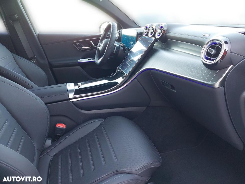 Mercedes-Benz GLC Coupe 300 e 4Matic 9G-TRONIC AMG Line Advanced - 13