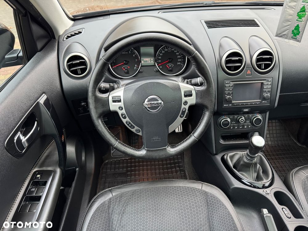 Nissan Qashqai 2.0 Tekna Premium - 18