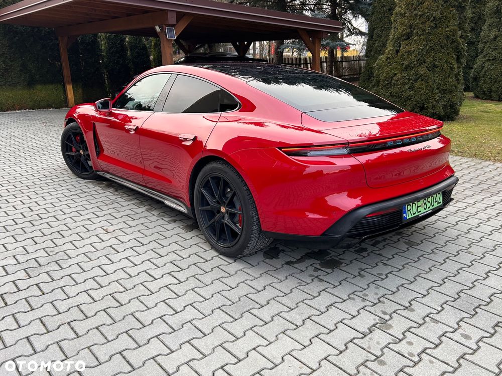 Porsche Taycan GTS - 2