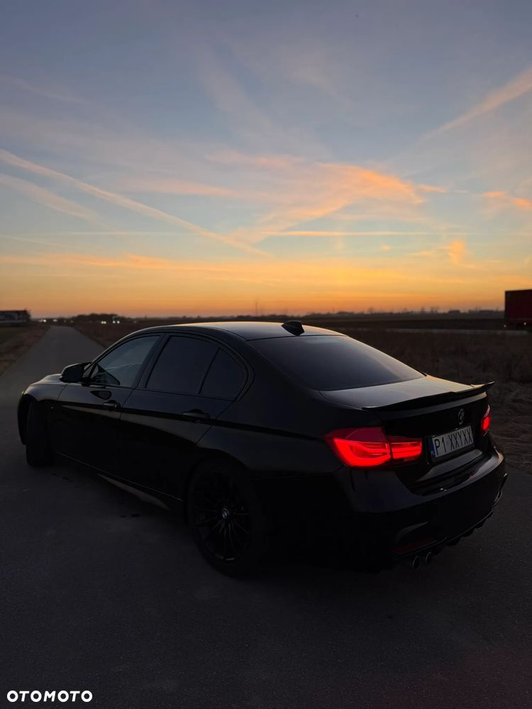 BMW Seria 3 330d xDrive M Sport - 7