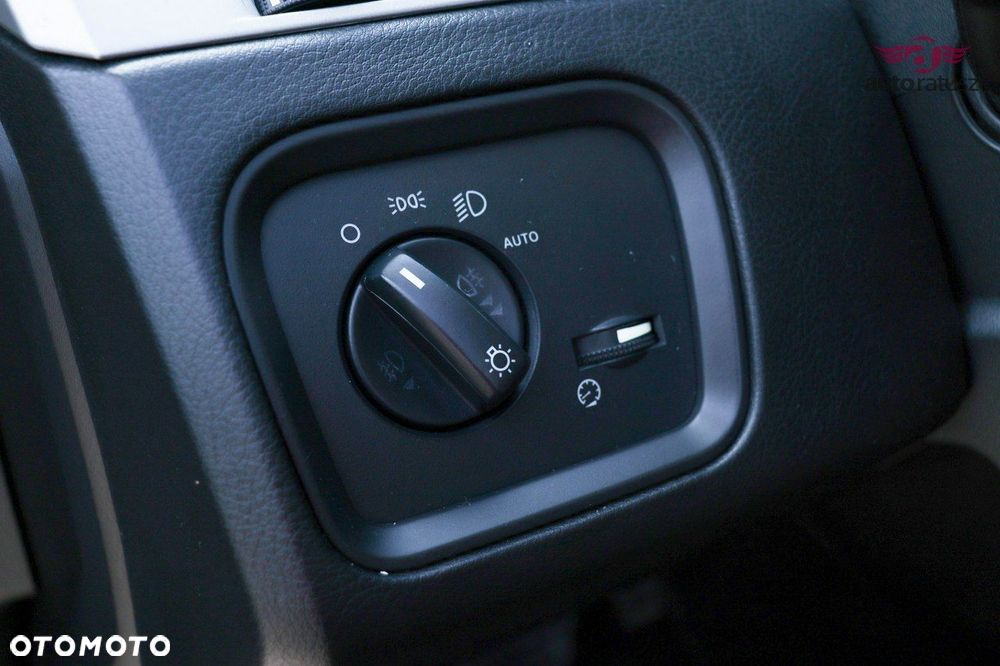 Land Rover Range Rover Sport - 11