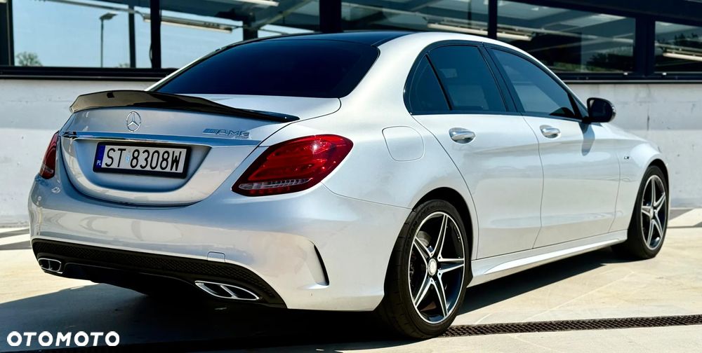 Mercedes-Benz Klasa C AMG 43 4-Matic - 12