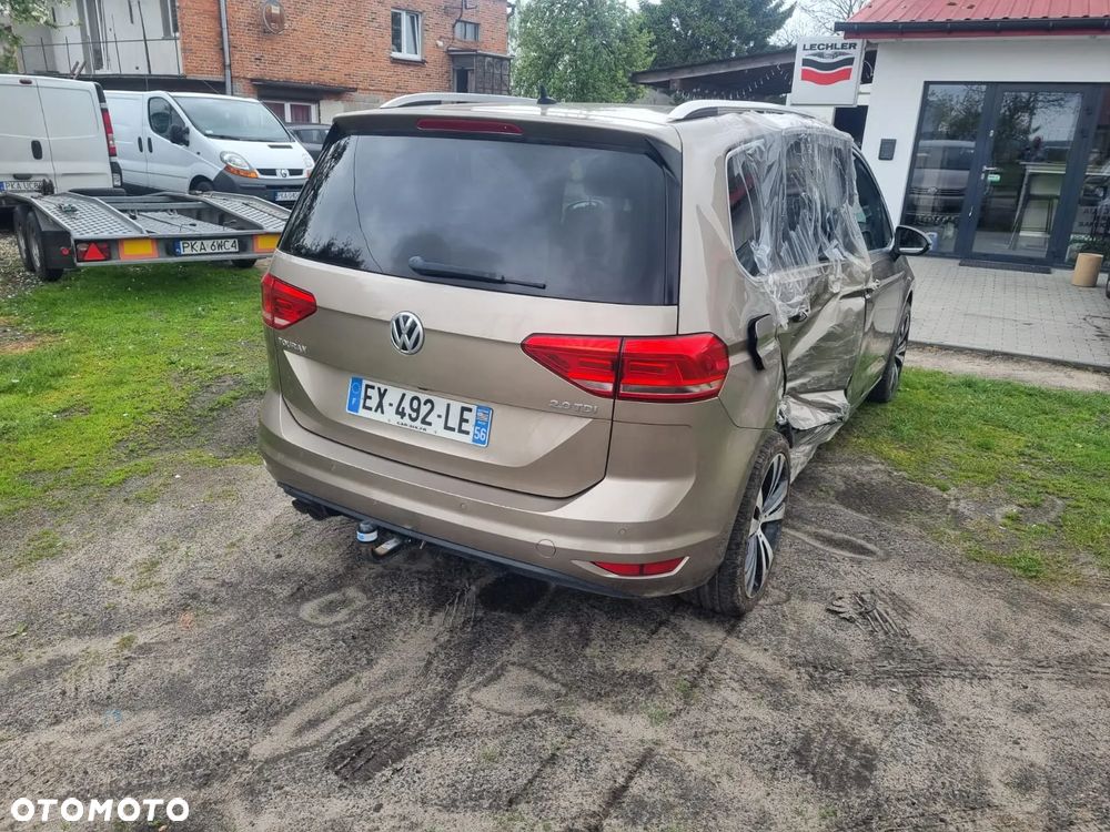 Volkswagen Touran 2.0 TDI SCR (BlueMotion Technology) Comfortline - 5