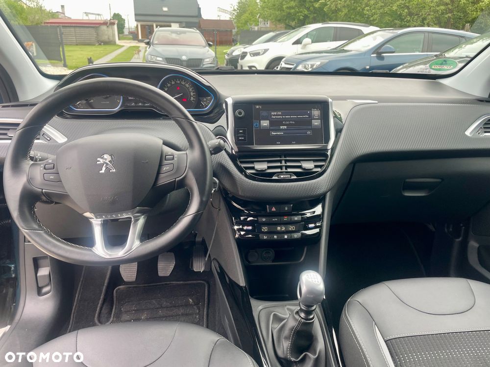 Peugeot 2008 PureTech 130 GPF Stop&Start Allure - 6