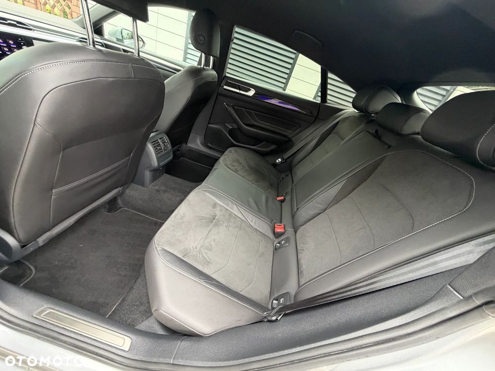 Volkswagen Arteon 2.0 TSI R-Line DSG - 34