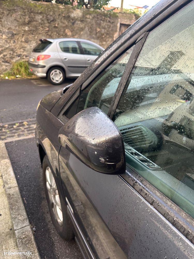 Peugeot 807 2.2 HDi Navteq - 6