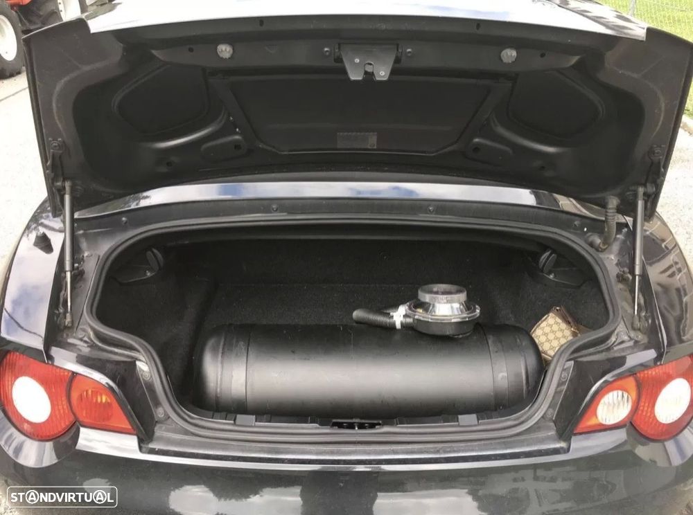 BMW Z4 2.2i - 14