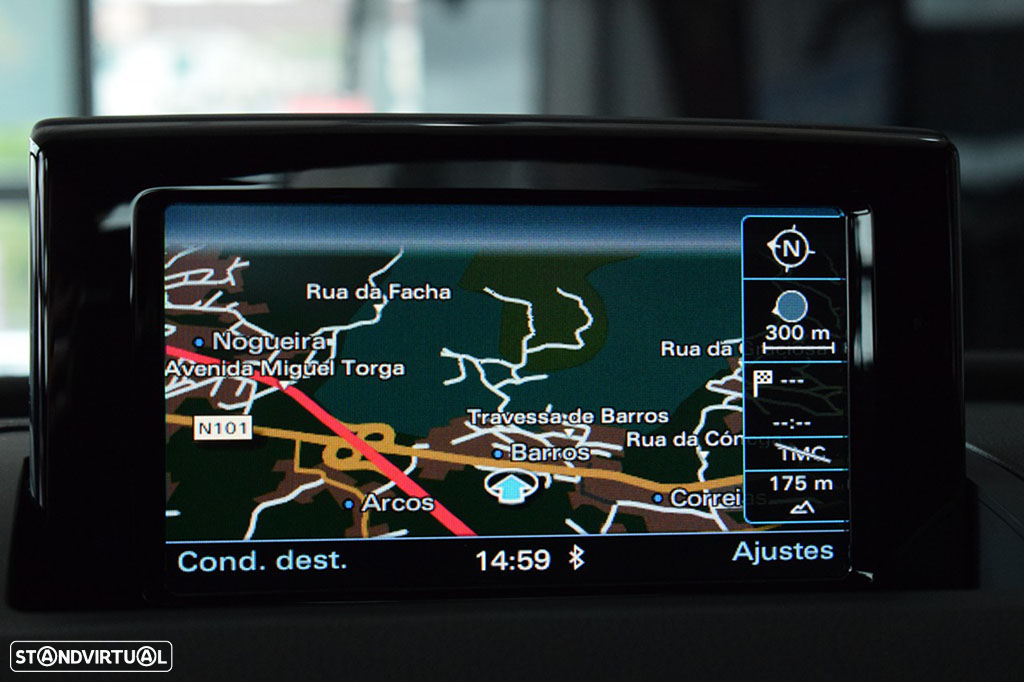 Audi Q3 2.0 TDI Sport - 25