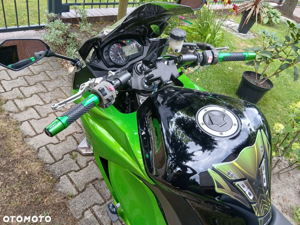 Kawasaki Ninja 1000 SX - 8