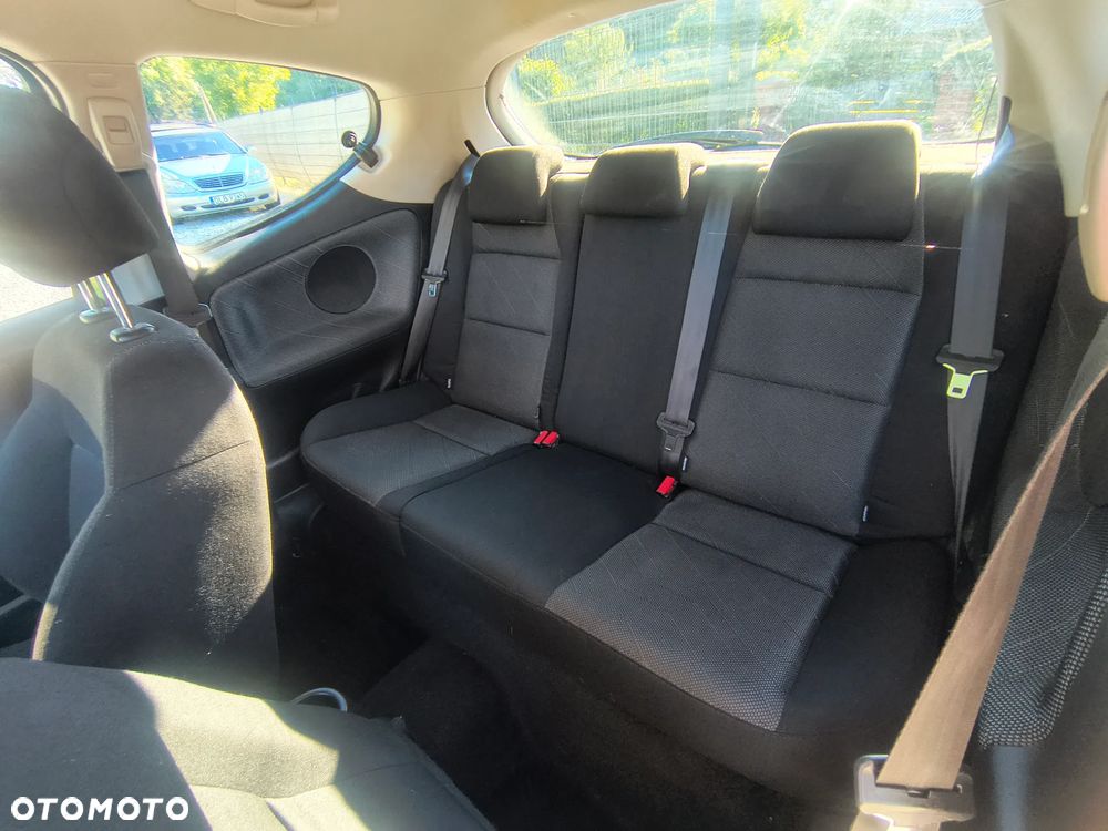 Peugeot 207 120 Sportium - 14