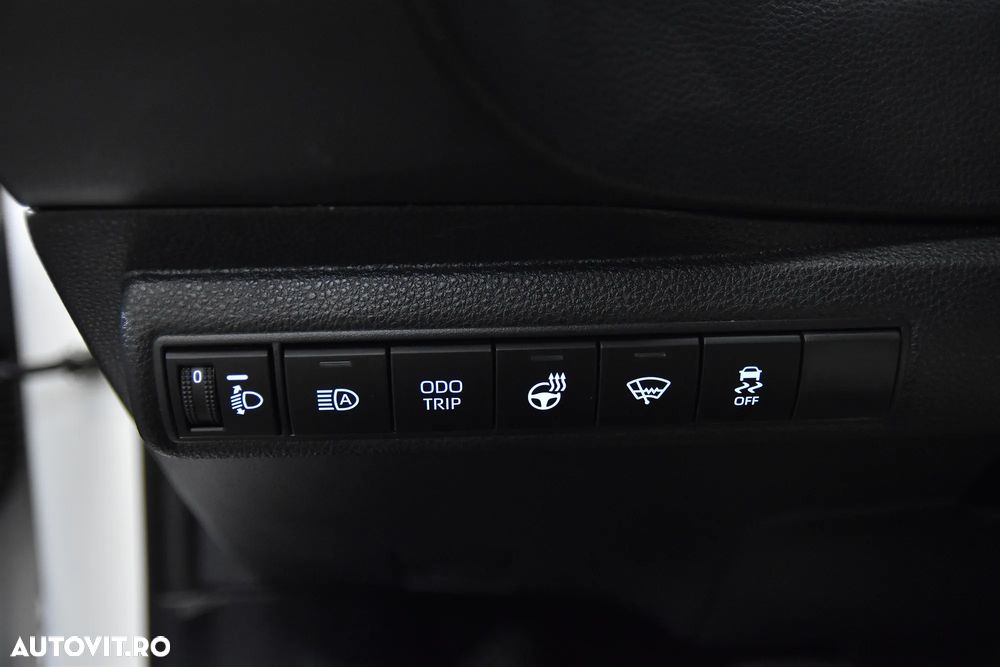 Toyota Corolla - 18