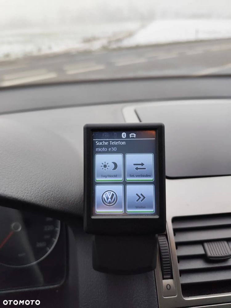 Volkswagen Touran 2.0 TDI Trendline DSG - 32