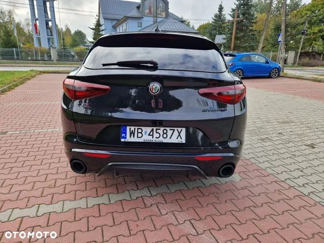 Alfa Romeo Stelvio 2.0 Turbo Estrema Q4 - 27