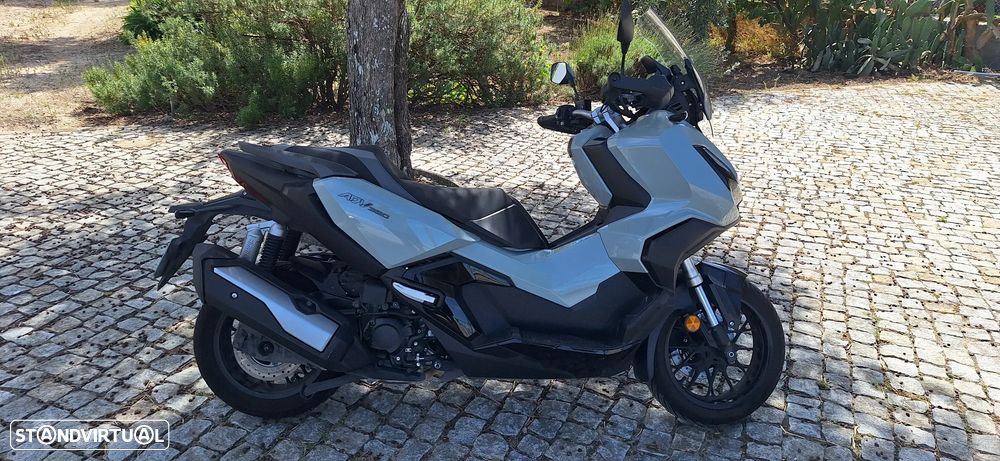 Honda ADV - 2