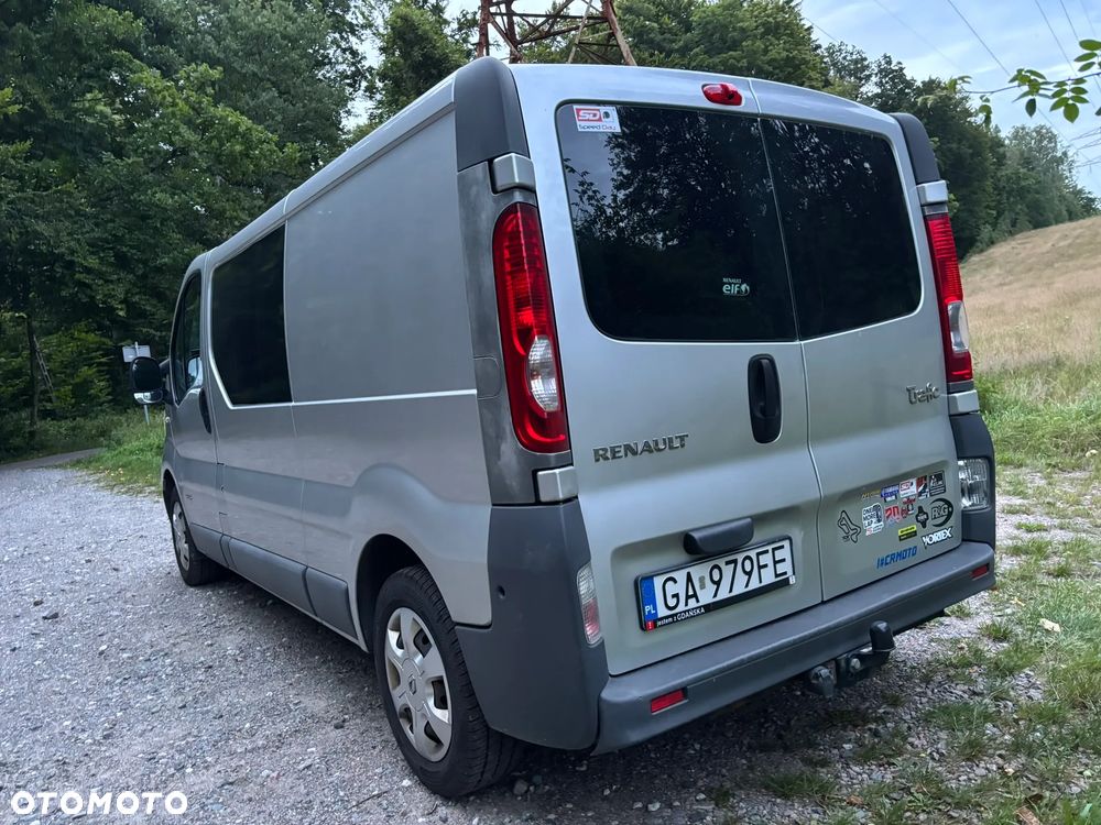 Renault Trafic - 11