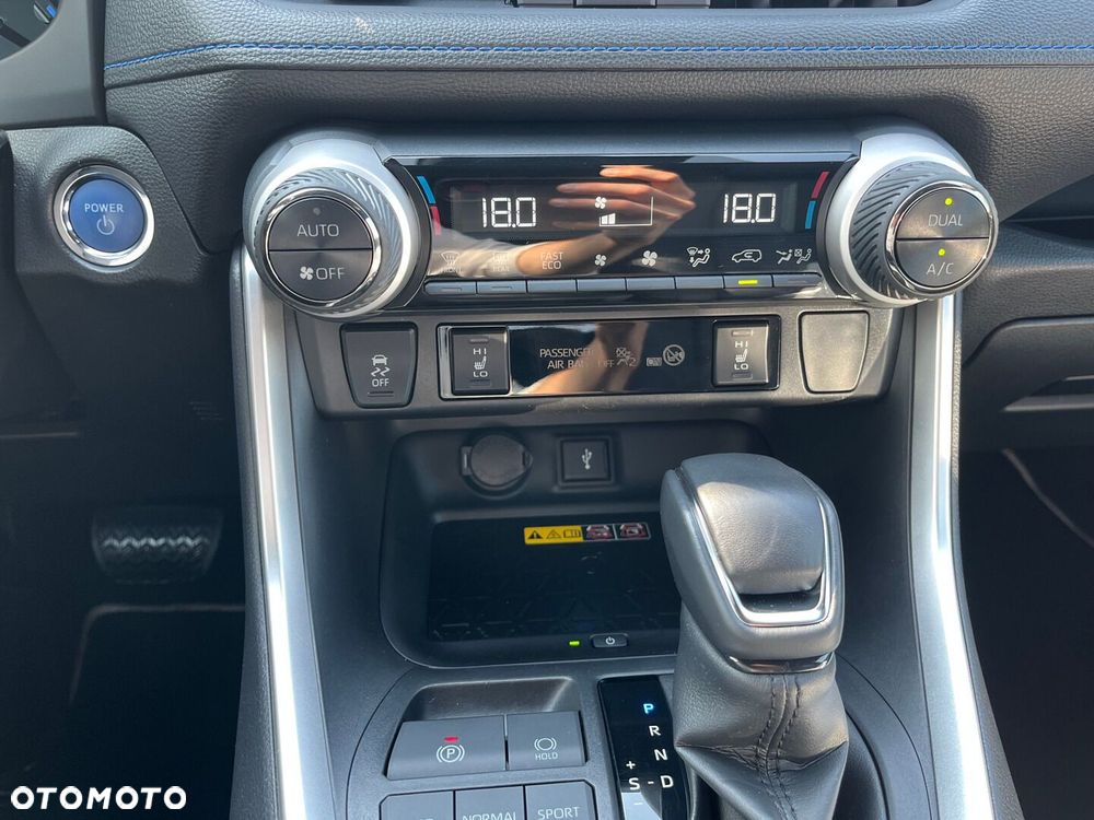Toyota RAV4 2.5 Hybrid Selection 4x2 - 16