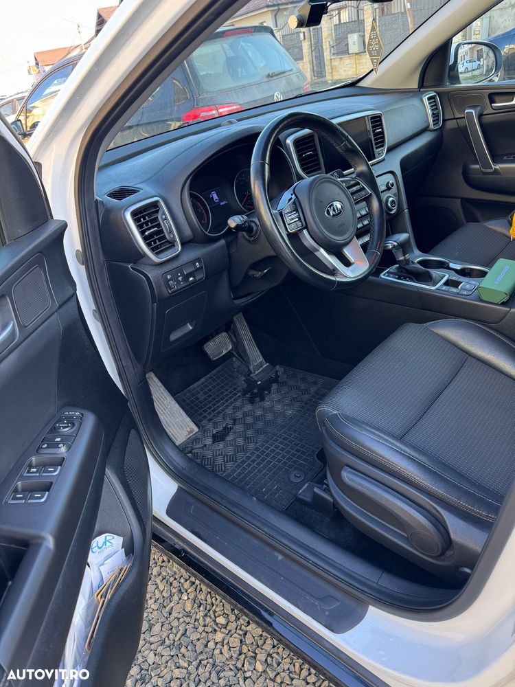 Kia Sportage 1.6 DSL MHEV 7DCT HP 4x4 Style - 9