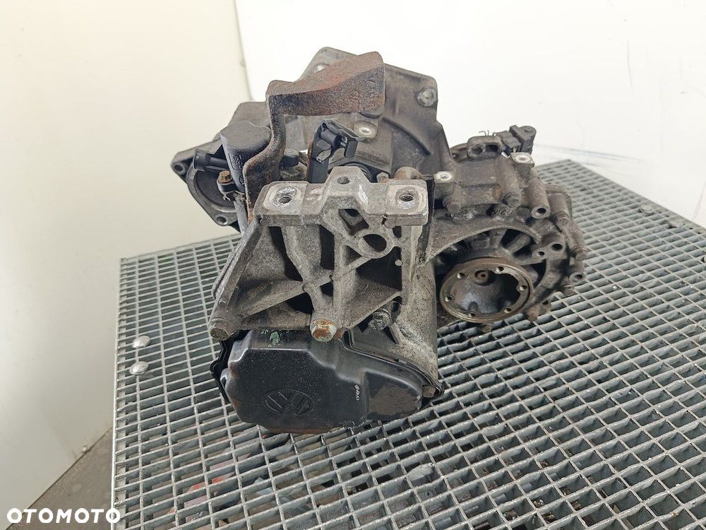 SKRZYNIA BIEGÓW MANUALNA 5 AUDI A3 8L CZL 1.9 TDI - 4