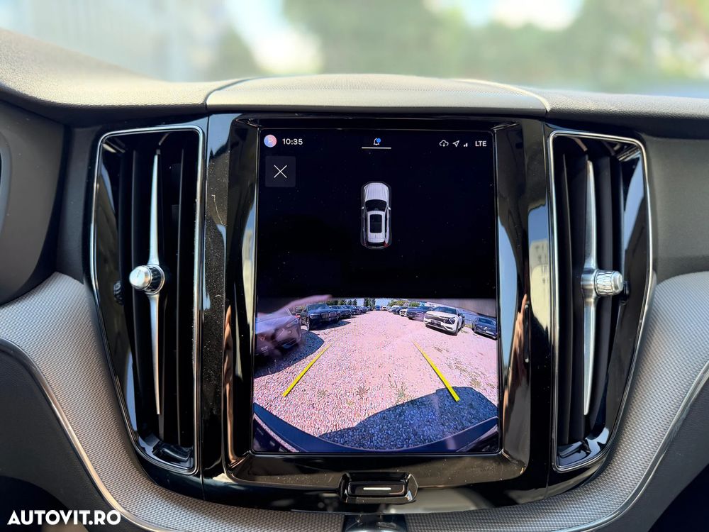 VOLVO XC60 2023 — imagine 22