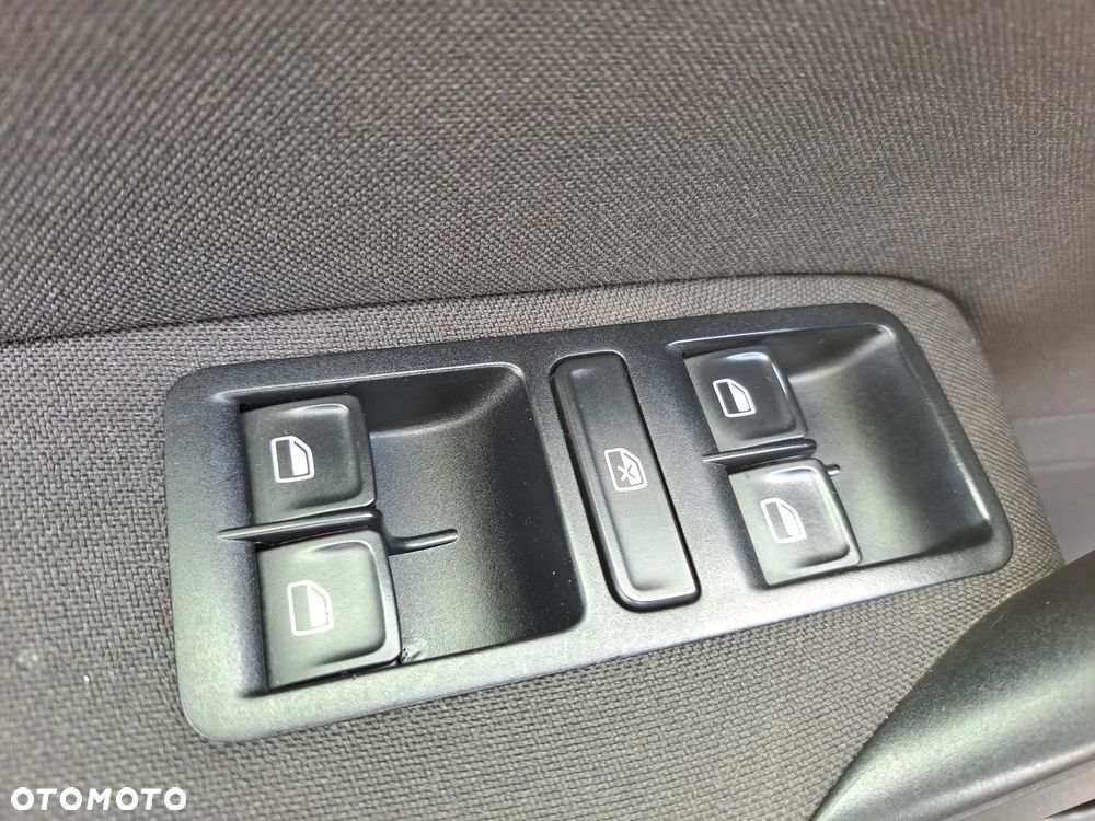 Volkswagen Polo 1.2 TSI Blue Motion Technology Allstar - 16