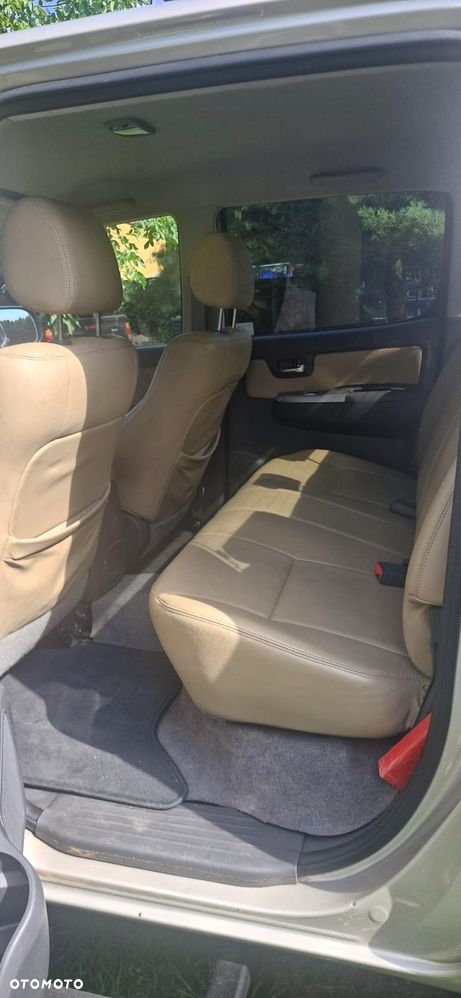 Toyota Hilux 3.0 D-4D SR5-X (lea) Platinium - 11