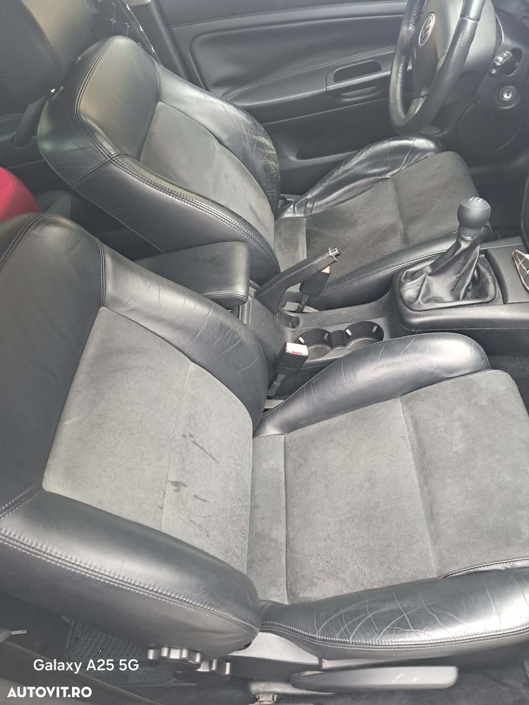 Volkswagen Passat 1.6 Comfortline - 8