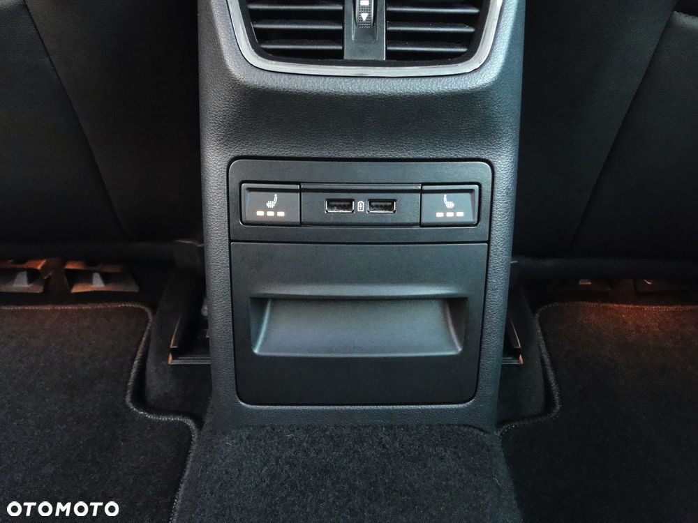 Skoda Octavia 2.0 TDI DSG L&K - 16