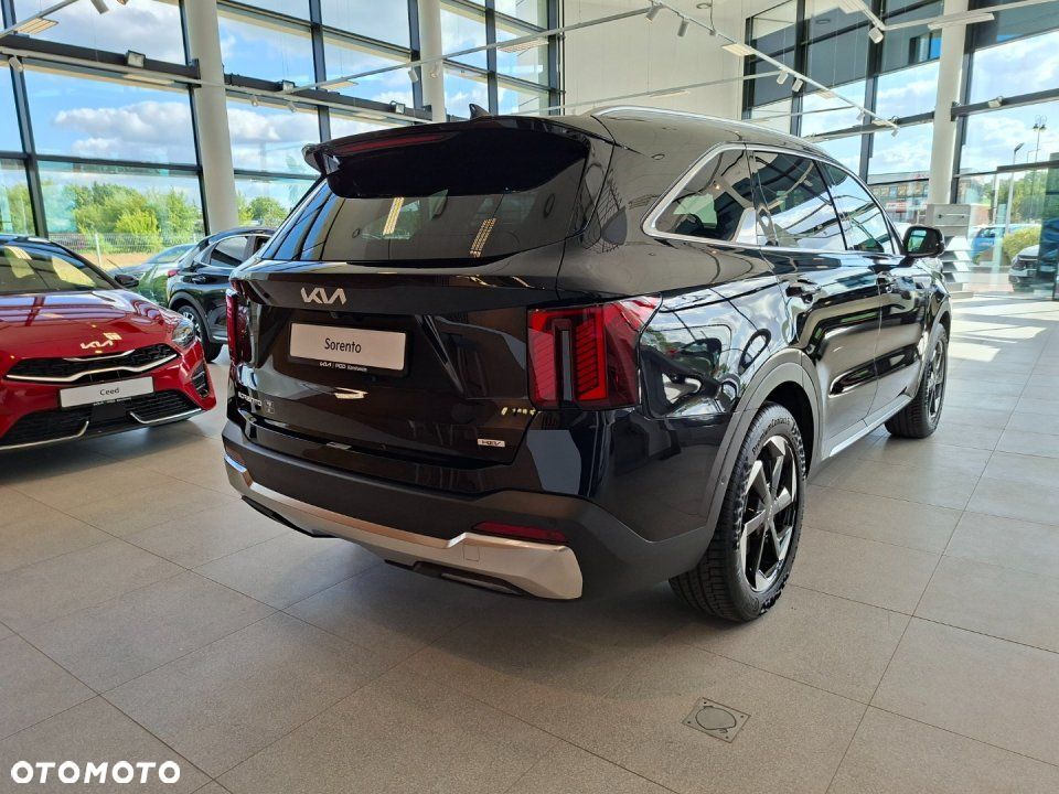 Kia Sorento - 4