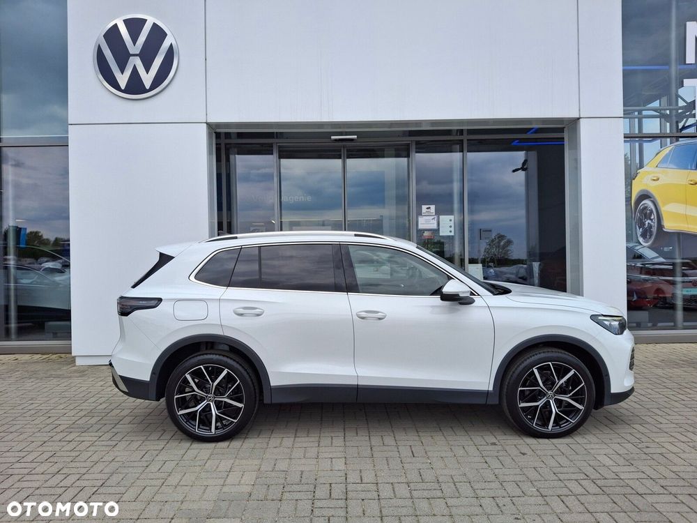 Volkswagen Tiguan - 5