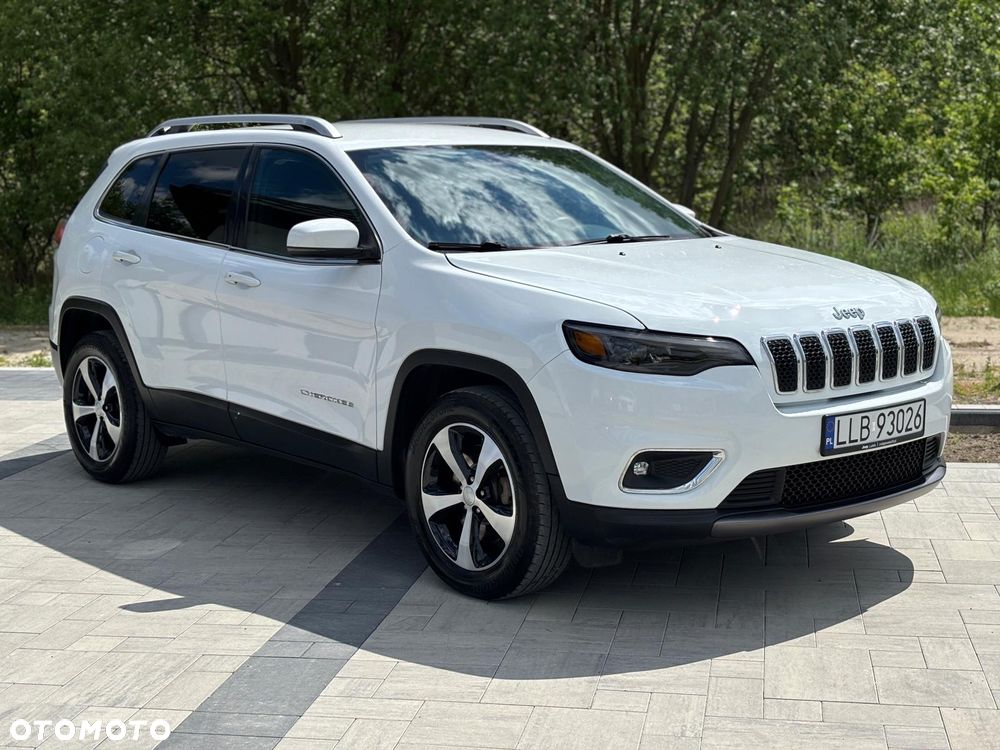 Jeep Cherokee - 12