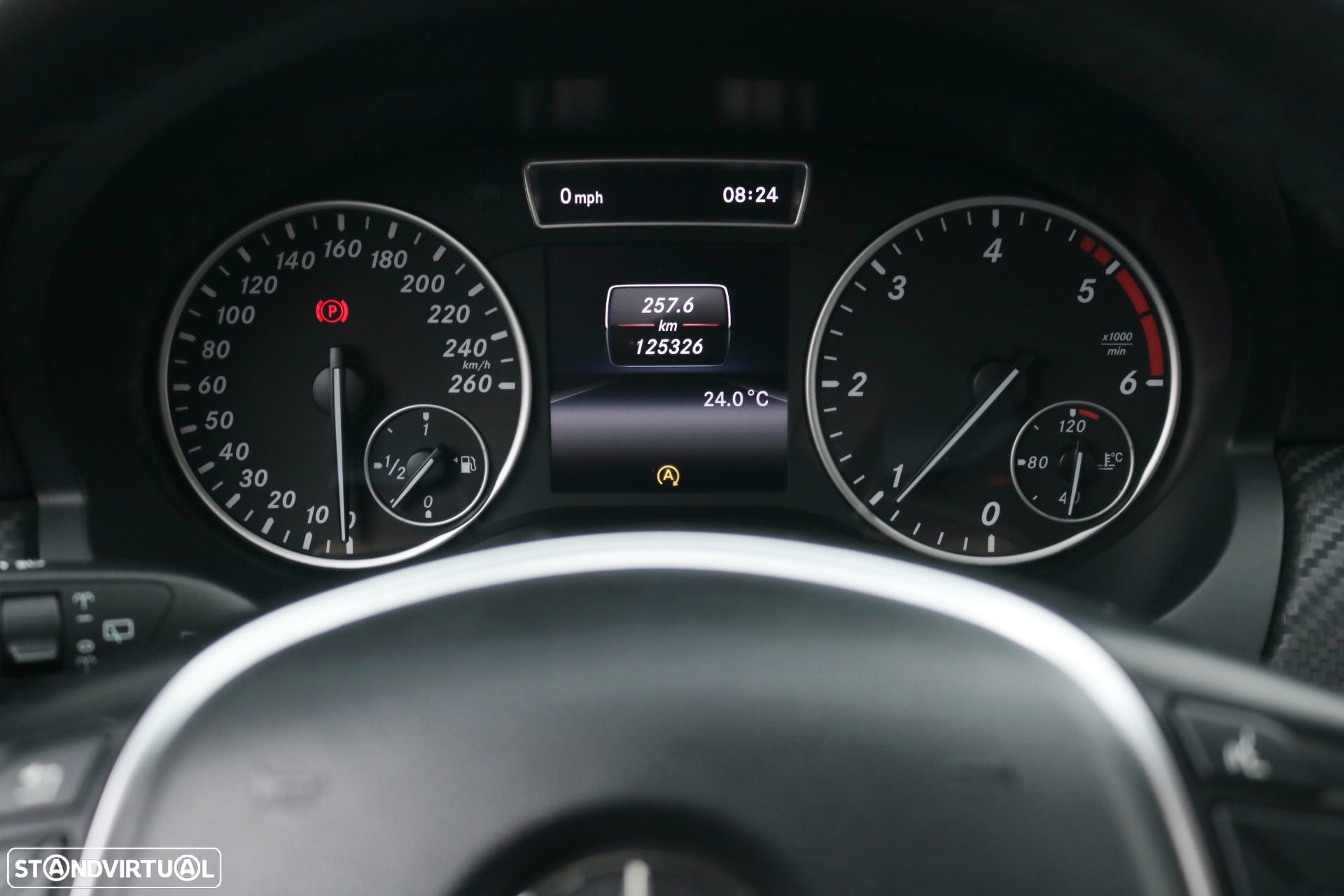 Mercedes-Benz GLA 180 (CDI) d Urban - 16