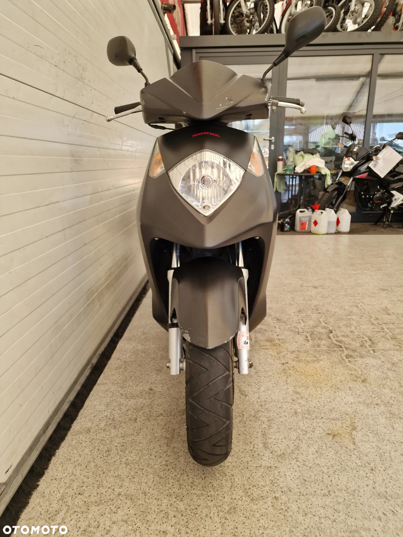 Honda Dylan - 13