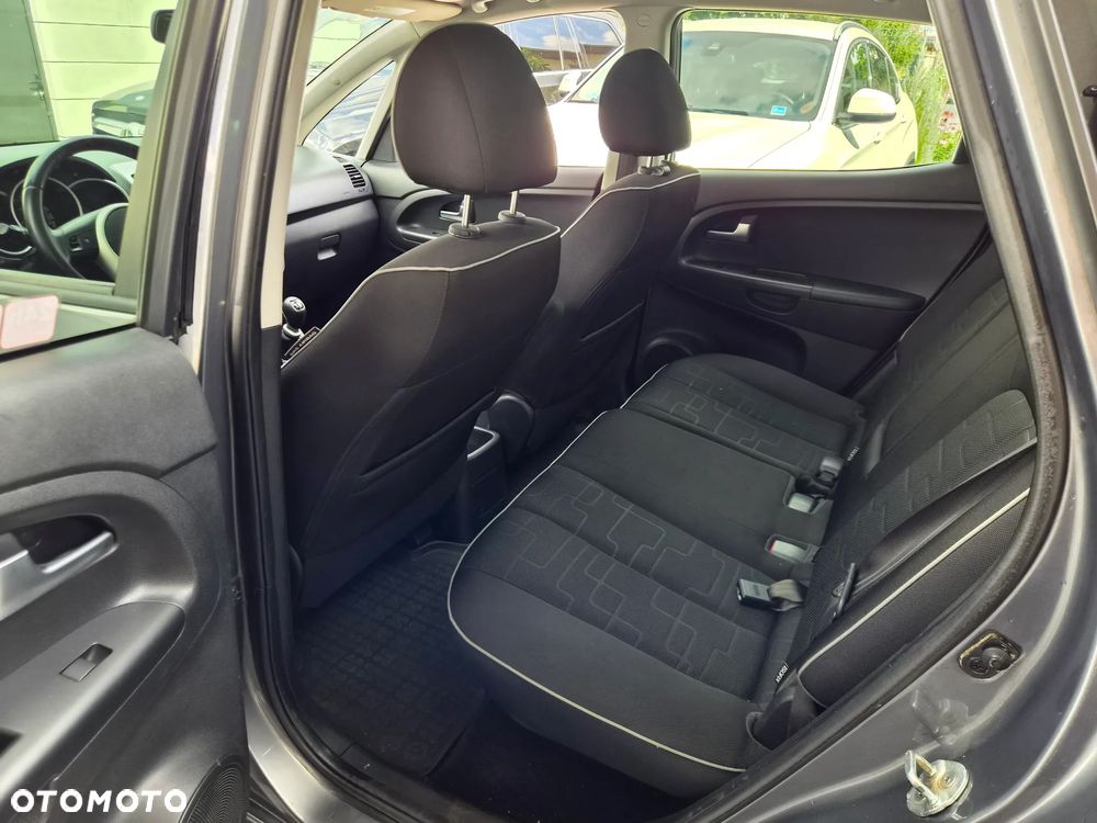 Kia Venga 1.4 L - 16