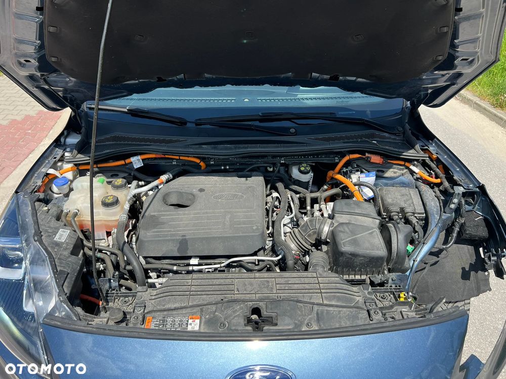 Ford Kuga 2.5 Duratec PHEV TITANIUM - 29