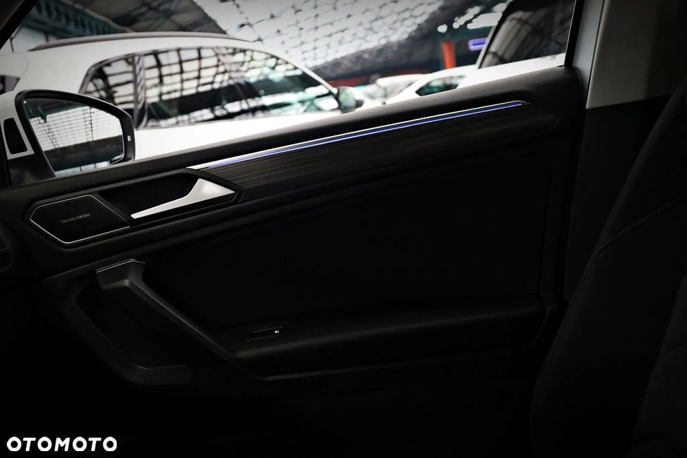Volkswagen Tiguan Allspace 2.0 TSI 4Mot Elegance DSG - 40