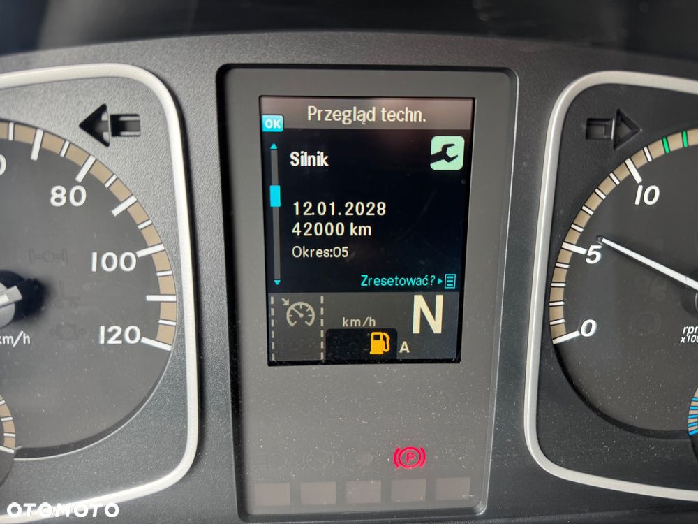 Mercedes-Benz ATEGO - 35